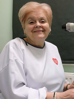 Dr Elżbieta Wiśniewska